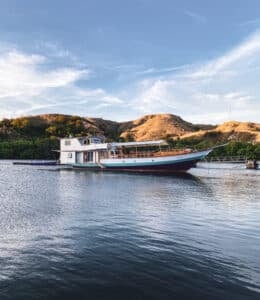 Amalfi_Komodo-Liveaboard-Phinisi_Boat_09