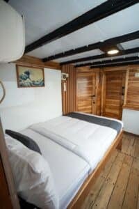 ANDALUCIA_Komodo-Liveaboard-Phinisi_Cabin-2_03