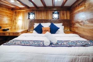 CARNABY-II_Komodo-Liveaboard-Phinisi_10