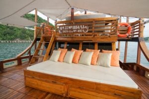 Carnaby-Liveaboard_Komodo-Liveaboard-Phinisi_3