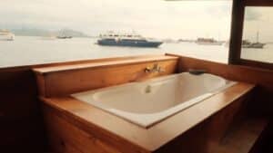 Panrita-Liveaboard_Komodo-Liveaboard-Phinisi_5