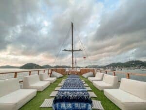 Sea-Familia_Komodo-Liveaboard-Phinisi_3