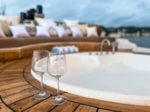 Sea-Familia_Komodo-Liveaboard-Phinisi_4